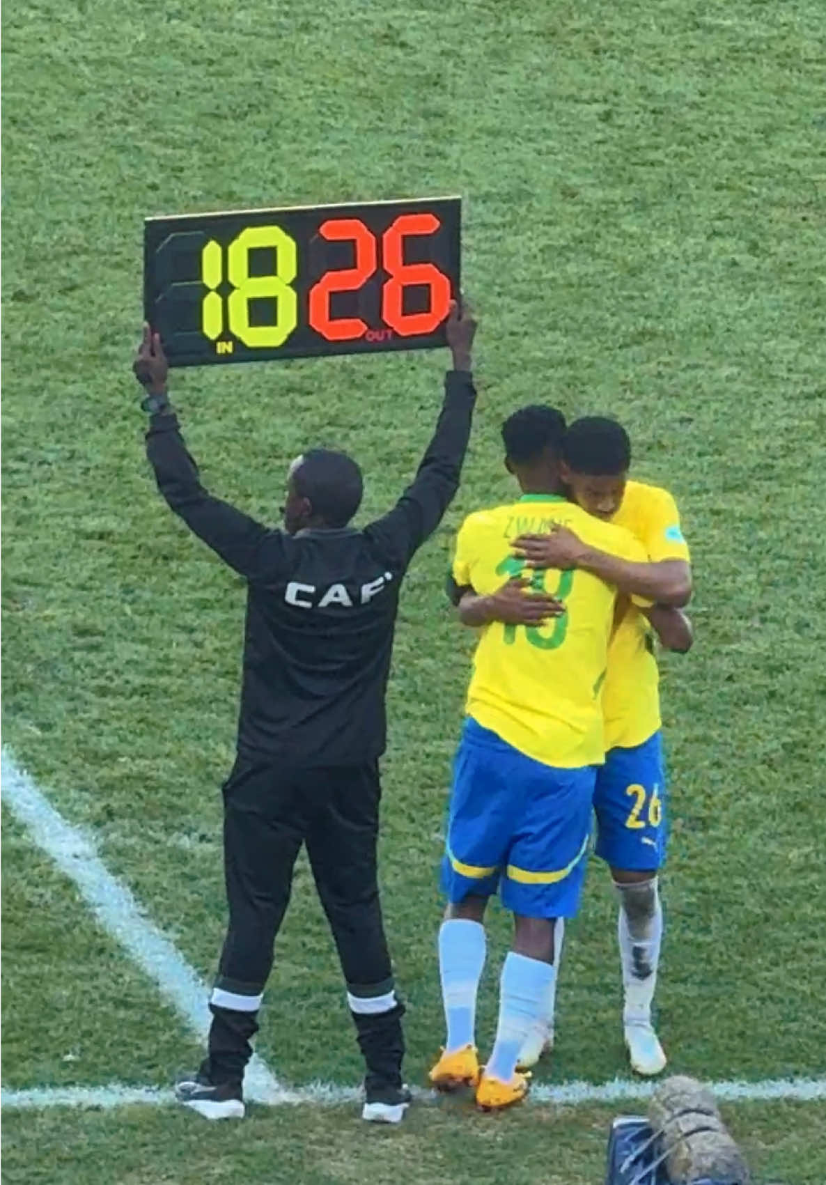 He’s Back‼️🔞 #fyp #thembazwane #mamelodisundowns @Mamelodi Sundowns #footballtiktok #CAF #caf #cafchampionsleague #trendingvideo #viral #loftusversfield 