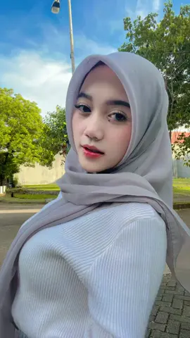 Jangan lupa olahraga 🥵💦 #4u #foryoupage #fyppppppppppppppppppppppp #fakebodyy⚠️ #tobrutstyle😋 #cekerbabat #cewek #cewekcantik #fypage #fyp #fypp #tobrut #xybca #dance #trandingtiktok2025 #soundviral #bulatketat #besar #pulen #4u #4upage #capcut #capcutvelocity #fyp #fypage #fyppppppppppppppppppppppp #velocity #fypシ゚ 