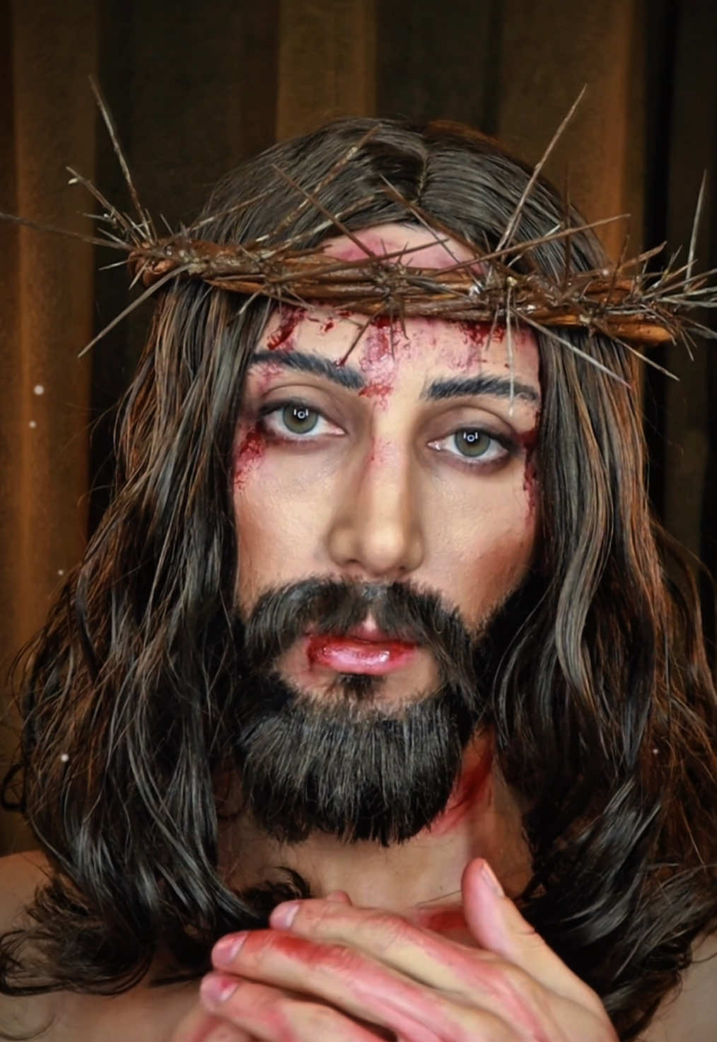SEMANA SANTA ✝️  Les dejo este último video de la transformación de #jesuscristo para agradecerles por sus lindos comentarios 🤍#makeuptransformation #semanasanta 