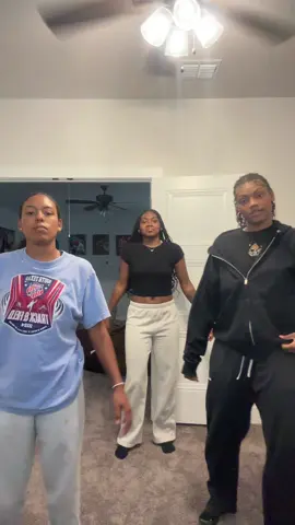 they wasn't in it.  @𝕞𝕚𝕒𝕒 @Audr3y:) 