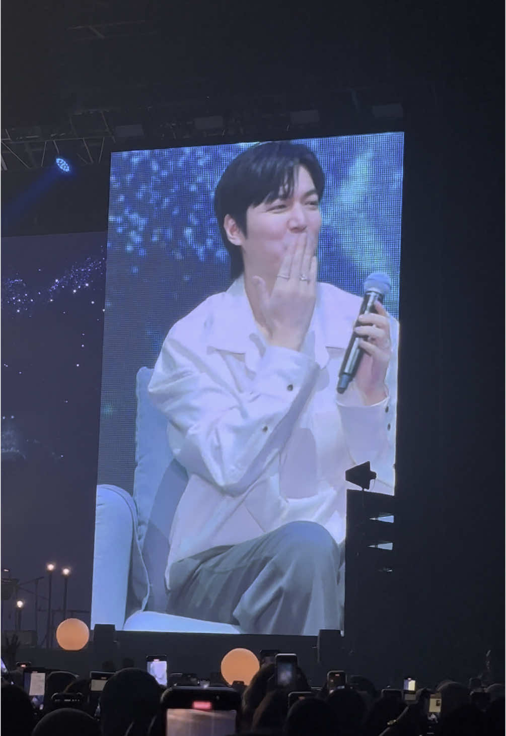 Oppa saranghae 😍😍😍 kiyowo #leeminho #leeminhofanmeet2025 #leeminhofanmeetindonesia 