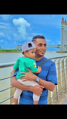 ini kah di panggil buang anak😆😆😆maafkan papa iqi..lagu sedap sangat