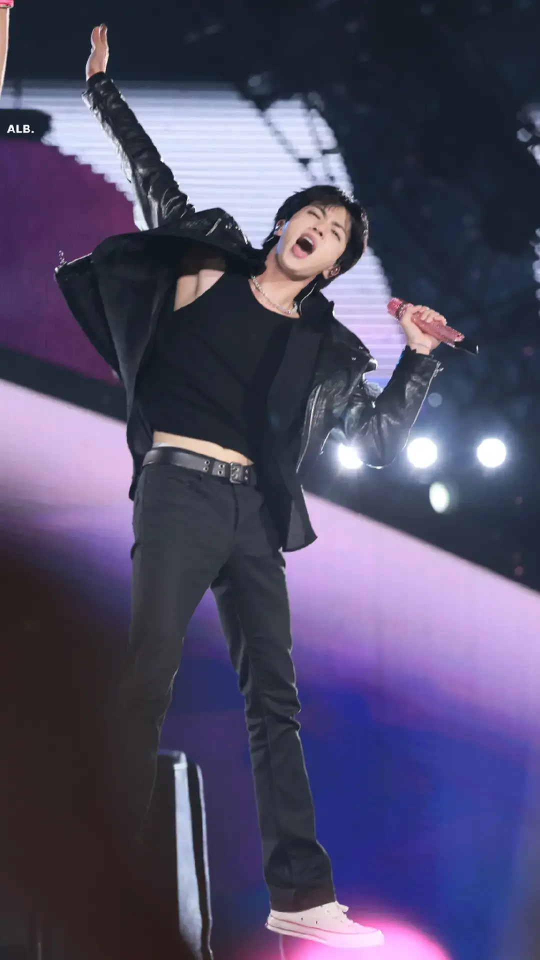 #kimseokjin #coldplay #seokjin #wwhjin 