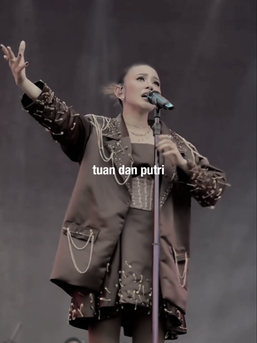 tuan dan putri mulai menghakimi. . . #mahaliniraharja 