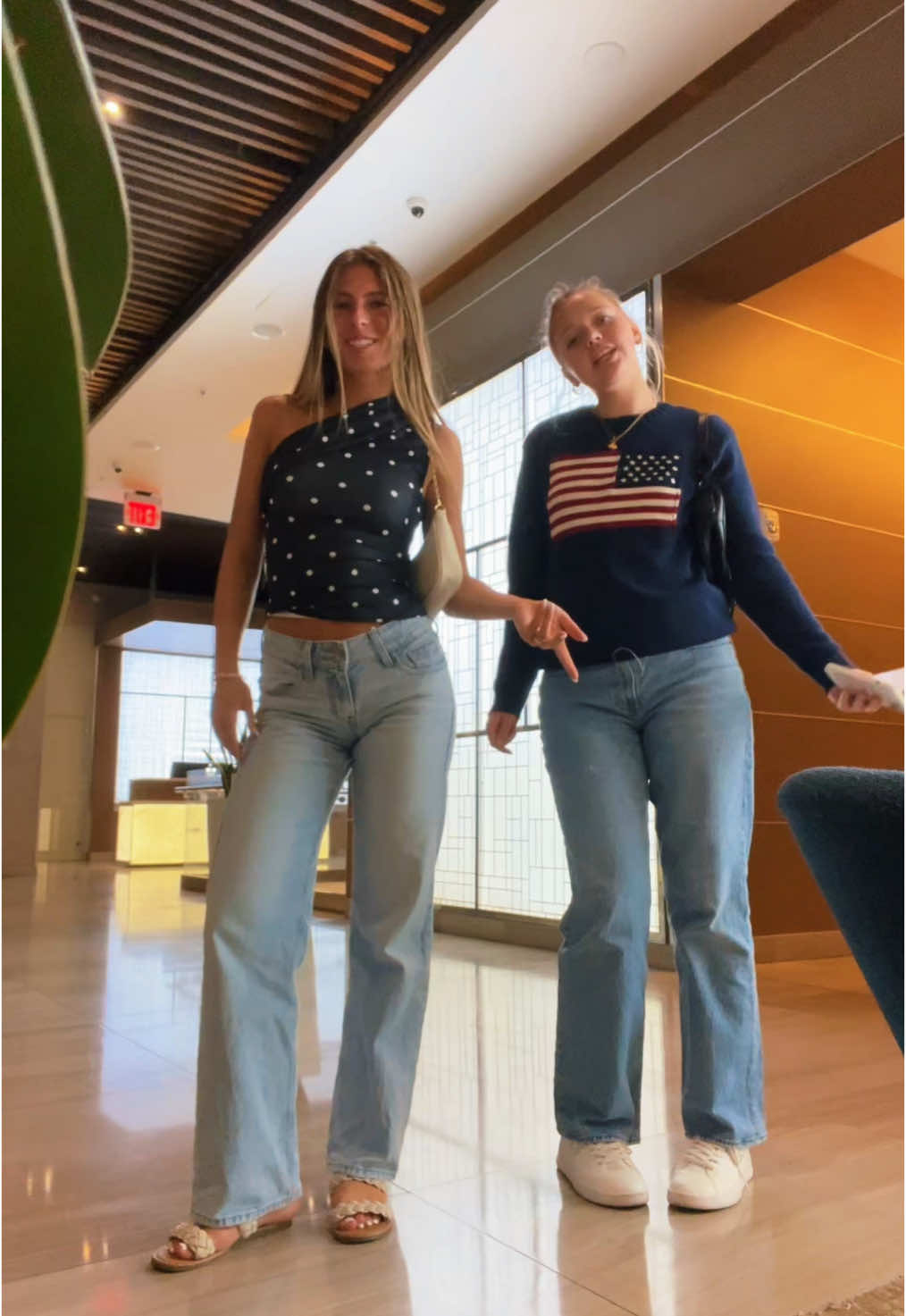 girls night out 🍾#nyc #girlstrip