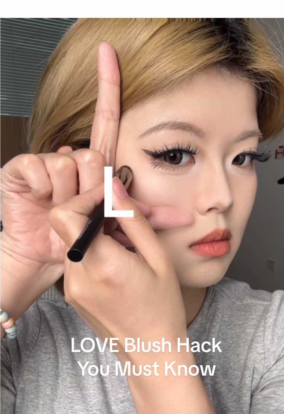 Blush, but make in LOVE 🥰  This viral blush hack actually works! 👀✨  Which letter are u first？ #redchamber #cleanbeauty #multipurposecream #blush #makeuphacks 