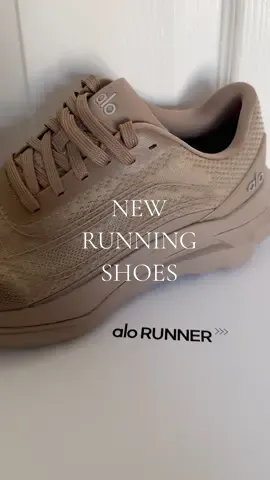 The color sold me!! New Alo Runner shoes✨ @Alo Yoga  #alo #runningshoes 