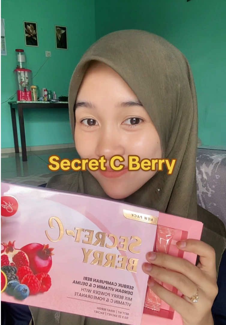 Replying to @Nashiha 🎀 jaga skin dari dalam #secret #secretcberry #glowing #jerawat #jeragat 