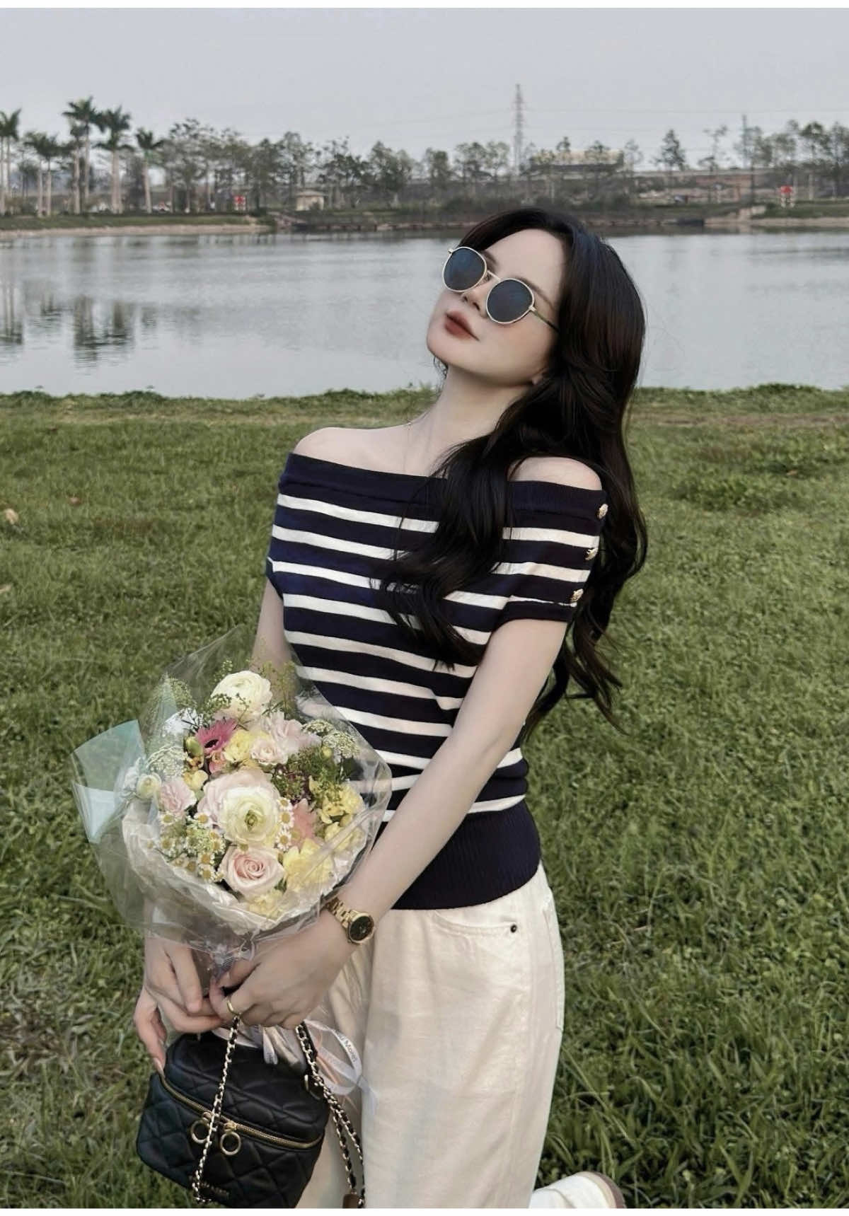 Item “must-have” cho nàng dịu dàng nhưng vẫn cực kỳ cá tính 🥰 #outfitideas #thoitrang #aokieu #trendy #xuhuong #xuhuongtiktok #fyp 