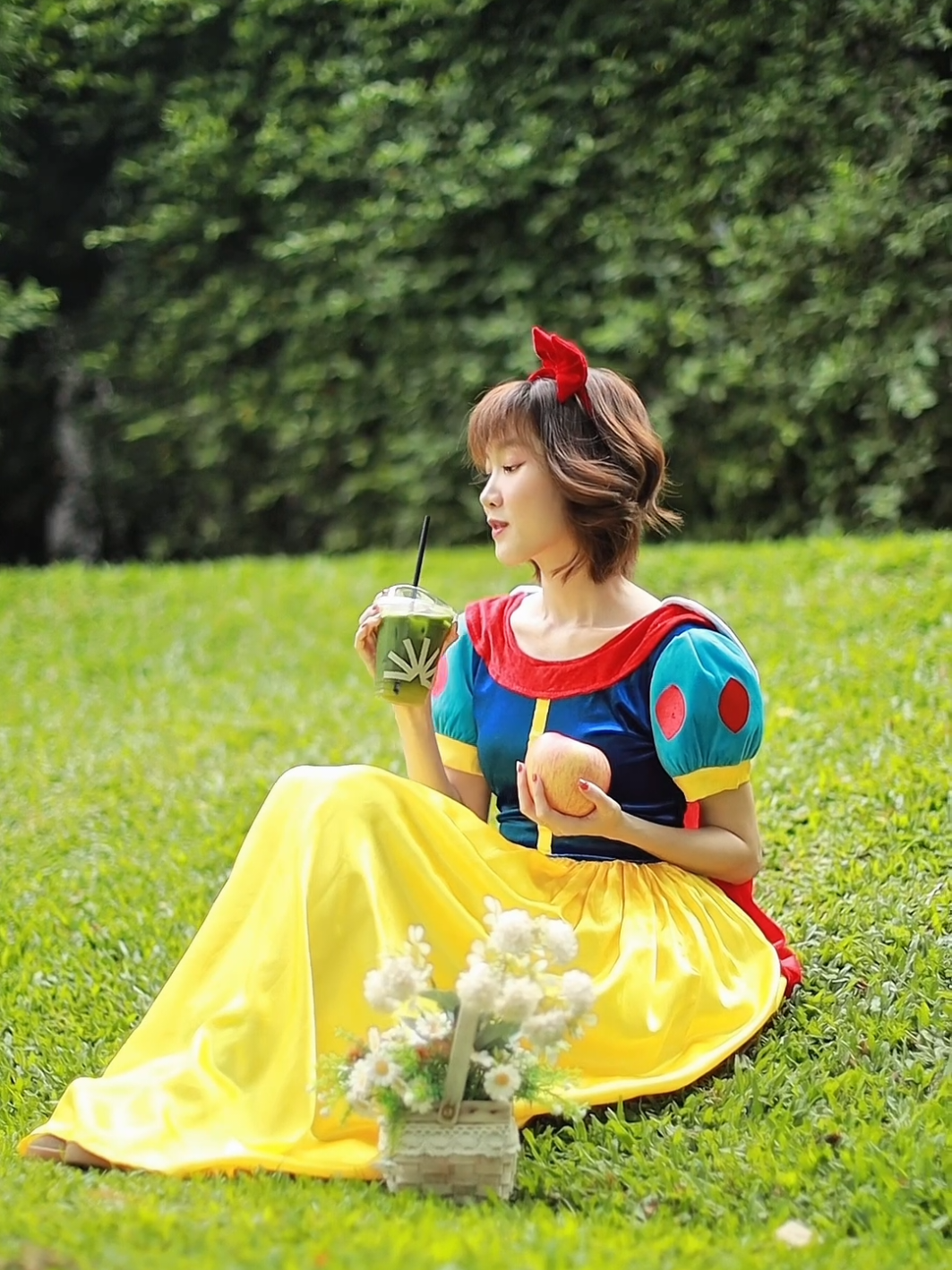 กระจกวิเศษบอกข้าเถิด  matcha ที่ไหนเริ่ดในปฐพี . . .  Apple matcha ที่เรนทีไงง   #raintreecafe #ร้านกาแฟสกลนคร #คาเฟ่สกลนคร #สกลนคร #sakonnakhon #คาเฟ่ 