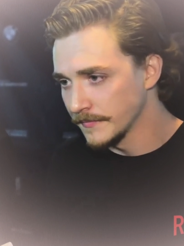 white boy of the week, the month, the year and maybe the decade ll #kylegallner #dinnerinamerica #fyp #pinterest #aesthetic #foryoupage #kylegallneredit 