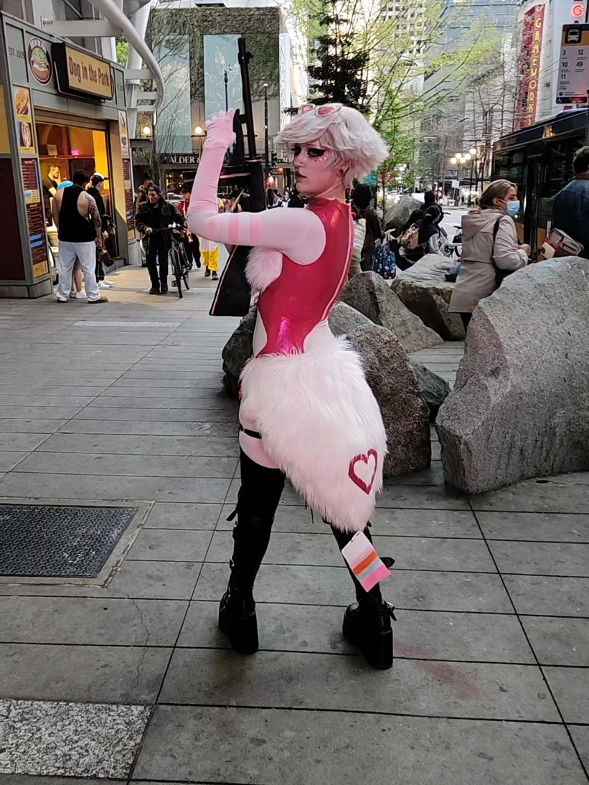 🎀✨️ only angel vid i got from Sakura ✨️🎀 #sakuracon #sakuracon2025 #angeldust #angeldustcosplay #angeldusthazbinhotel #angeldusthazbinhotelcosplay #hazbinhotel #hazbinhotelcosplay #hazbinhotelangledust #angiecosplay #hhcosplay #helluvabosscosplay #helluvaboss #husk #huskcosplay #huskerdustcosplay #husker #huskerdust #huskdustcosplay #huskhazbinhotel 