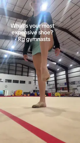 I’m jk!!! But srsly $45 just to replace them every two weeks 💀 #fyp #viralvideo #rhythmicgymnastics #rhythmicgymnast #gymnasticstiktok #toeshoe #dayinmylife #dance #shoes #trending #гемнастика #художественнаягимнастика #тренировка 