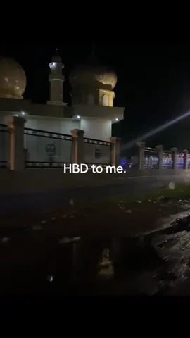 Yey udah nambah umur, ada yang sama.