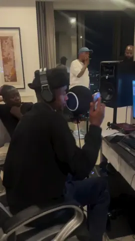 The making of Dj Maphorisa, Xduppy and Scotts Maphuma’s song “Ngibolekeni” 🔥.  #HappyEaster #ScottsMaphuma #Amapiano #DjMaphorisa 