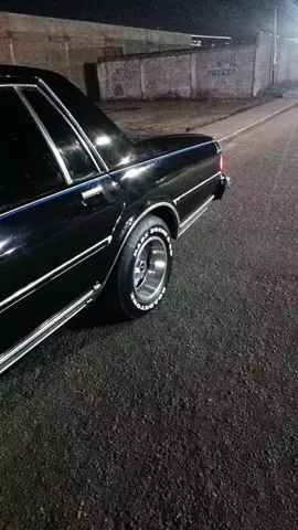 #solo #videoviral #chevrolet #capricede #capricedesdieux #capriceclassic #autolujos  solo hay dos😜