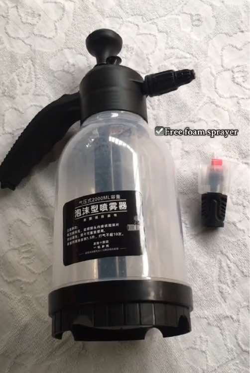 Perfect ito para sa mga mahilig maglinis ng motor, 2000ml na ang laki sa personal! 🥰💗 #foamspraybottle #carwash #foryou 
