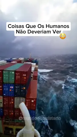 Coisas estranhas encontradas no fundo do mar 😱 #coisasestranhas #misterio #curiosidades #fatos #medo #oceano #mar #estranho #fy #fyp #foryou