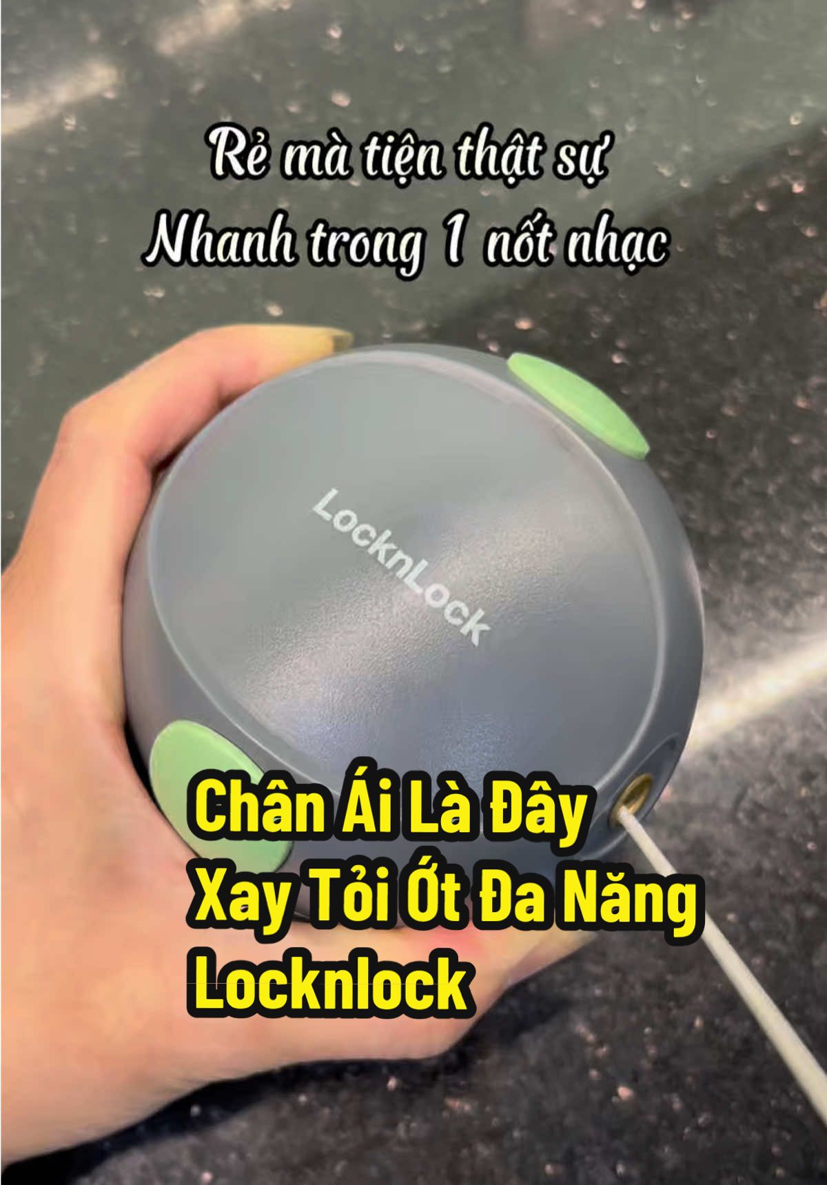 ☘️ Chân Ái Của Tôi . Thề là dùng thích thật. Lại Rẻ nữa. Máy Xay Tỏi Ớt kéo tay đa năng nhanh trong 1 nốt nhạc . Đỡ bao thời gian không phải đập băm lịch kịch nữa. #nhan_9292 #review #xuhuongtiktok #viral #reviewdogiadung #dogiadung #giadungtienich #mayxaytoiot #mayxaytoiotmini #xaytoiot #mayxaytoiotcamtay #locknlock #mayxaytoiotlocknlock #tienich #rẻ 