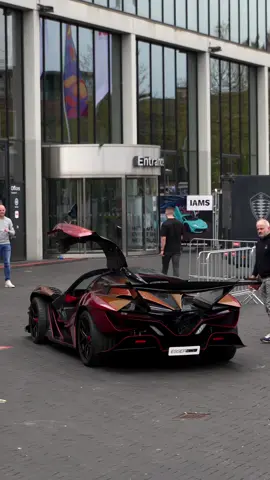 Going to see another one this year🤤 #apollo #ie #1of10 #german #hypercar #crazy #car #viralcars #carsoftiktok #videography #camera #zve10 #sony #gimbal #zhiyun #weebills #carshow #carevent #colorgrading #editting #inshot #airvid #foryoupage #viral #fyp #nederland #poahhrschemedia #IAMS2025 @IAMS 2025 Use code 'CARSPOTTER' to get €15 sale on your IAMS ticket