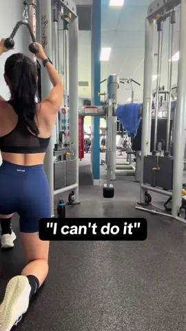 3 months ago, my upper body strength was non existent.. Now look 💪🏼🫡 #gym #gymmotivation #GymTok #weighttraining #explore #fyp #consistency #nevergiveup #mindset @Gymshark @Bo+Tee 