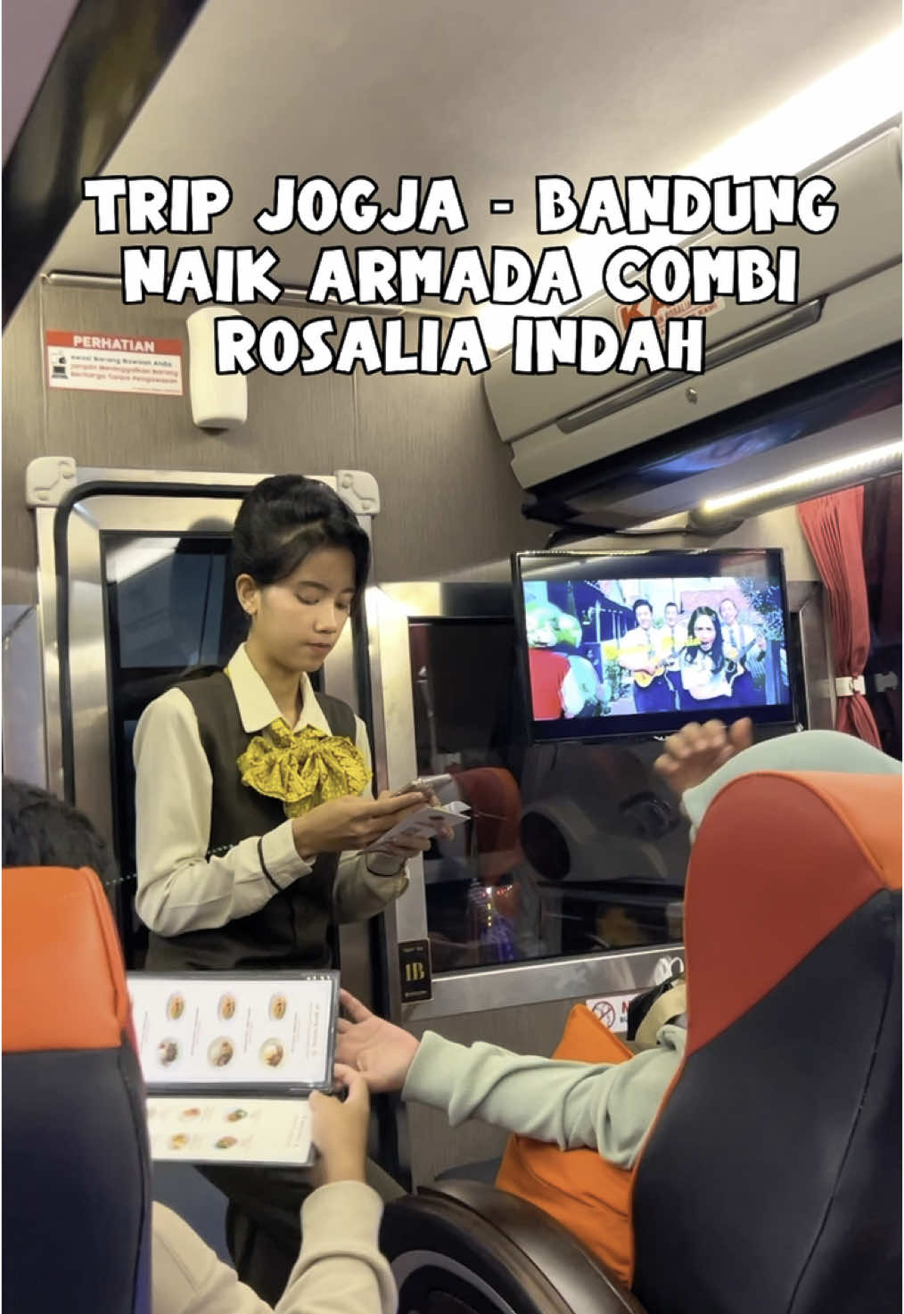 Udah pada tau belum ada Rosalia Indah rute Jogja - Bandung? 😍 . . #rosaliaindah #ayonaikbis #busreview #Vlog #travel #masukberanda #xyzbca #viral 