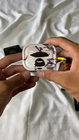 Aape airpods case solid nito #fyp #foryou #foryoupage #case #caseforairpods #aape #airpodscase #airpodscasewithkeychain #bapecase #case 