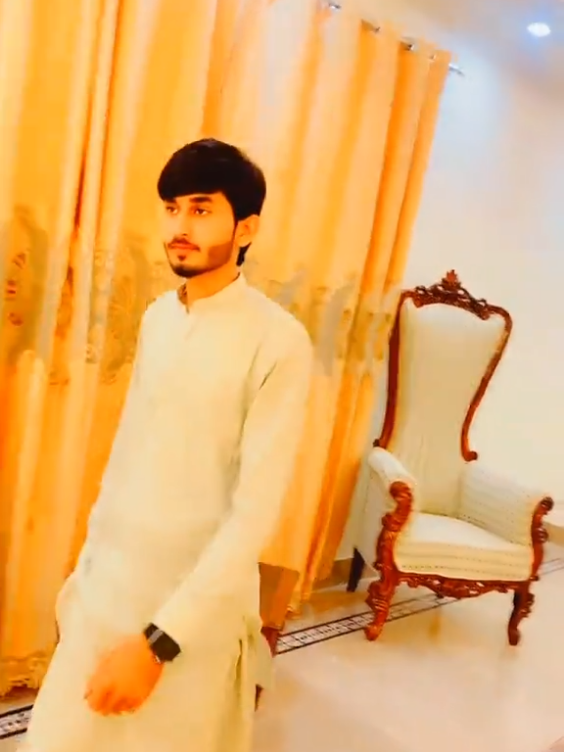 💛#viewsproblem💔😔 #1million_views? #unfrezzmyaccount #foryoupage✨💚 