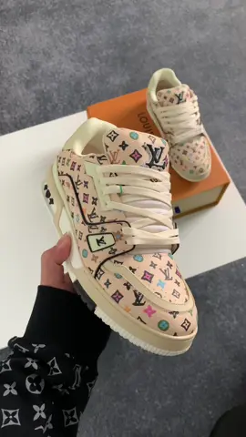 Lv Trainers 🌈@Maskick #clean #Iv #lvtrainers #lvshoes #parati #pourtoi #sneakers #sneakerhead #menfashion #fashion #OOTD #streetwear #luxurylife #fashiontiktok #viral_video #fyp 