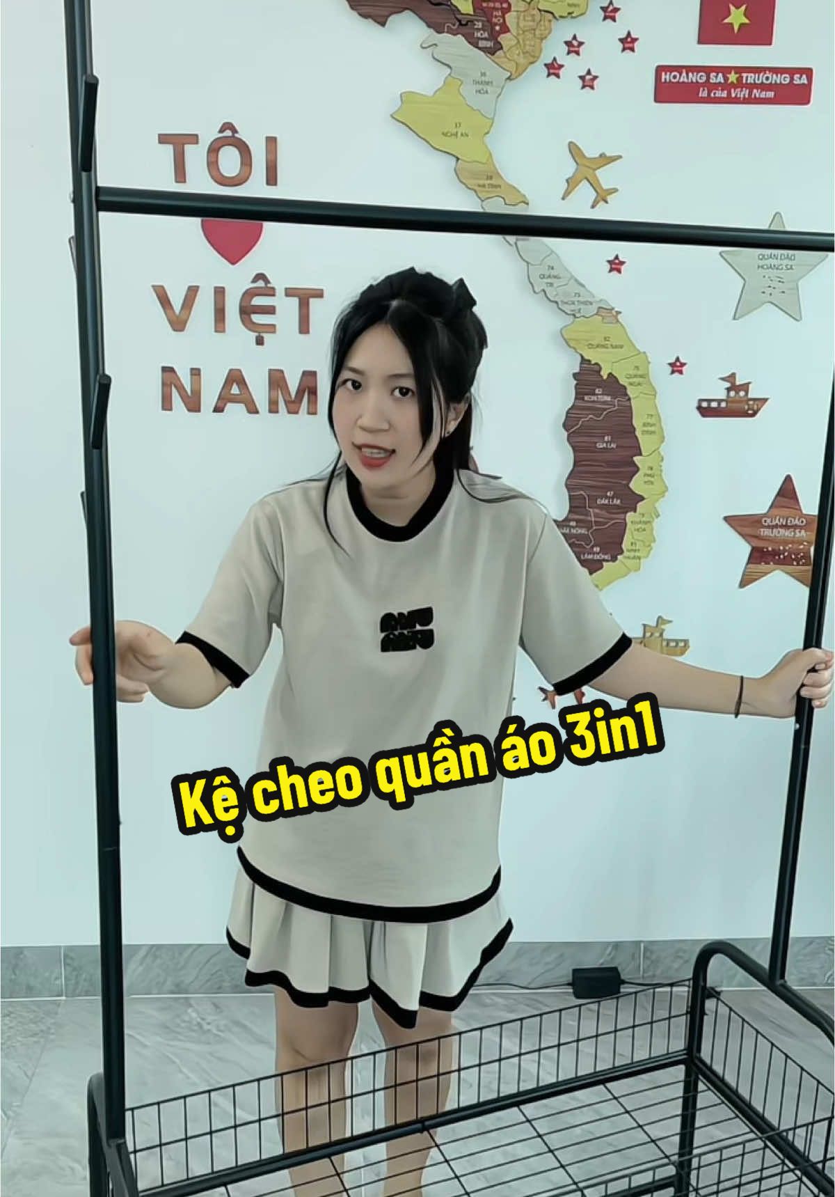 Kệ cheo quần áo 3in 1 đang giảm giá sâu mọi người nhanh tay săn nào#kecheoquan #dogiadung #dodungtienich #dodunggiadinh #megaumeo020590#trangnamkids#trangnamshop92#trang230392 Giá có thể thay đổi khi hết khuyến mại.