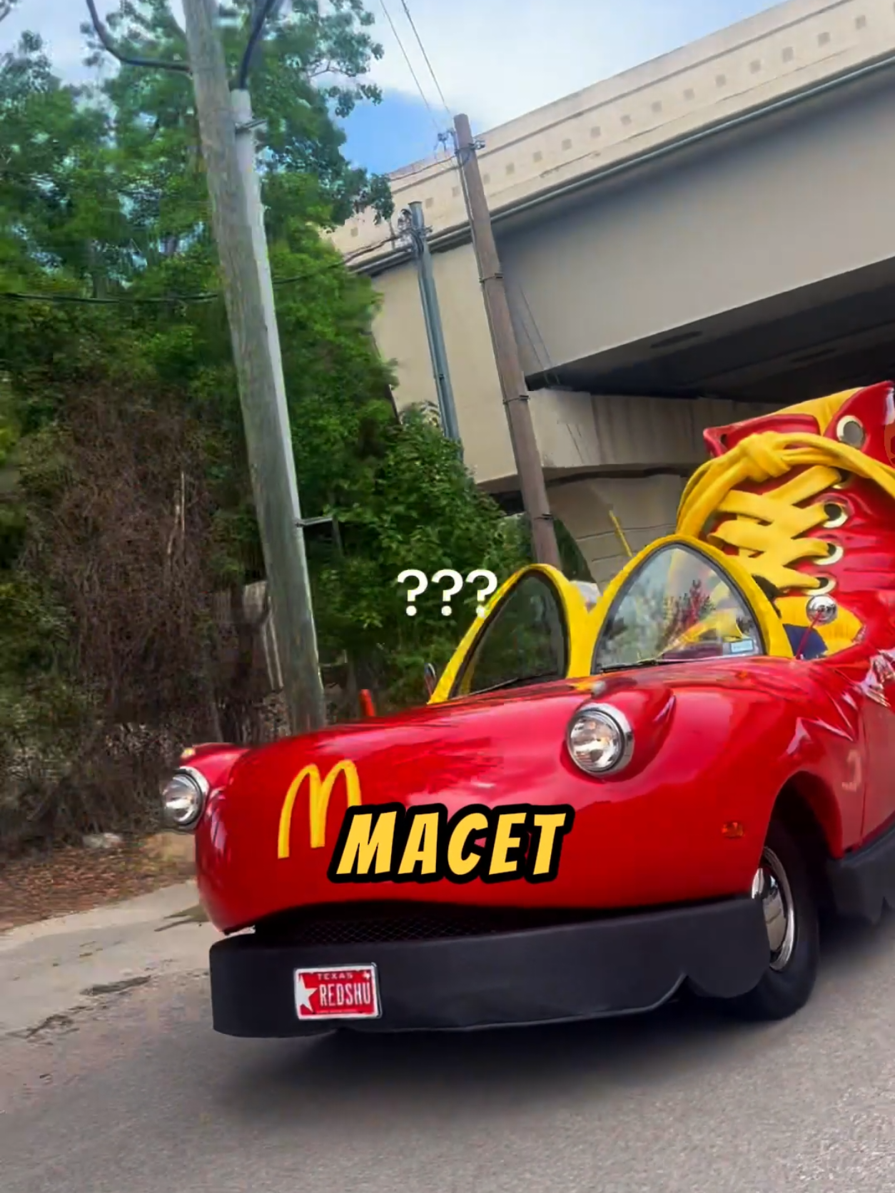 Mobil delivery paling keren! 🗿🗿🗿 #fyp #videoviral #foryou #lucu #mobil 