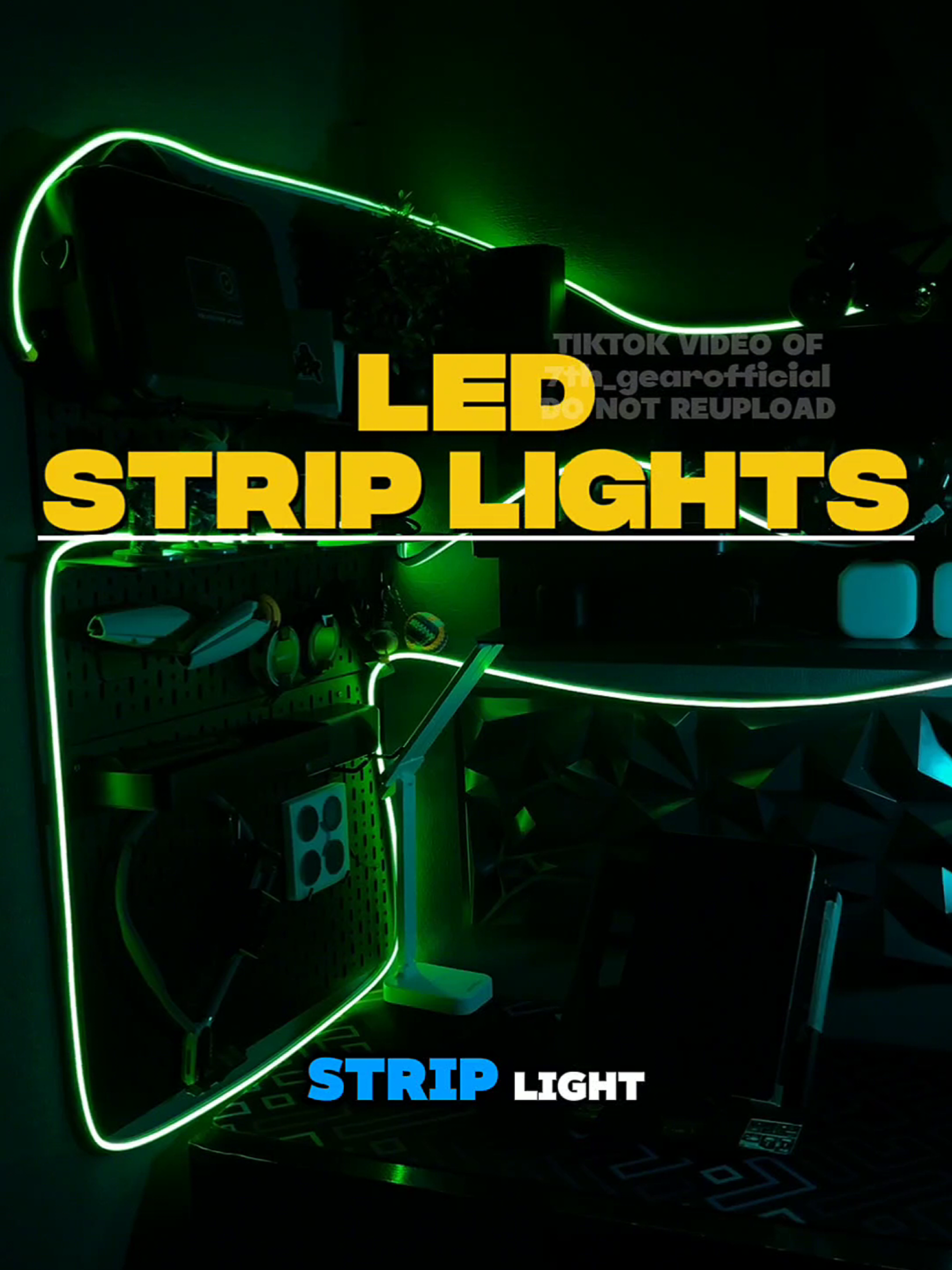 Cozy Vibes with this LED Strip Lights. 🤩😍 #led #ledstriplights #striplights #usbledlight #usbstriplight #roomdecor 