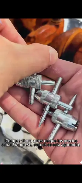 6 núcleos de válvula con herramientas de desmontaje y reparación de la boquilla de la válvula de neumático 4 en 1#tiktok #tiktokshopspringglowup #fyp #2025 #tiktokshopmothersday #spotinghtfinds #tiktokshoprestock 