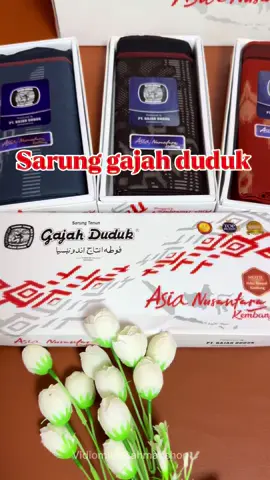 Sarung gajah duduk asia nusantara kembang bahan halus dan motifnya beragam #sarung #sarunggajahduduk #sarungdewasa #sarungnerkualitas  