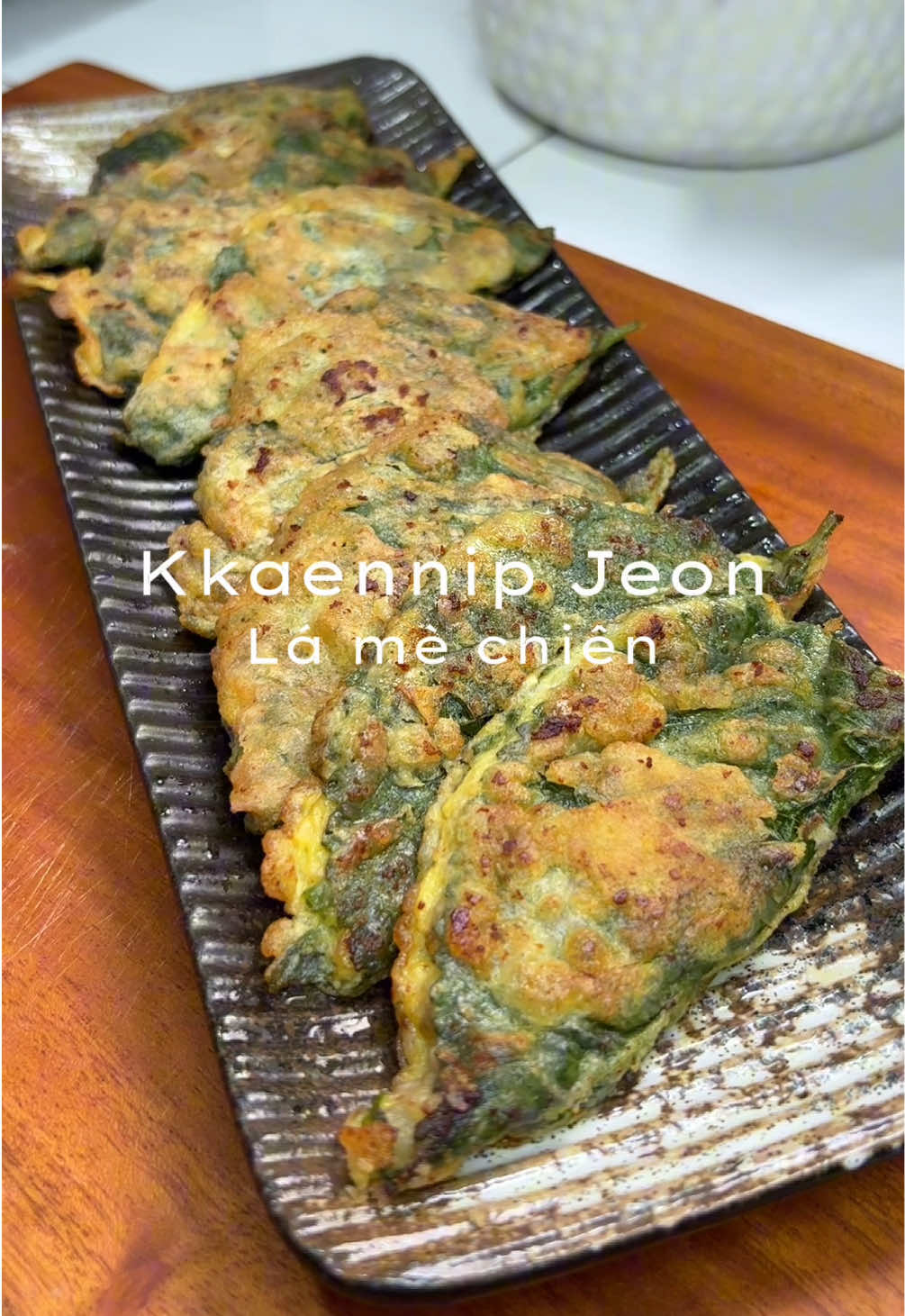 [Banchan] Lá mè (kkaennip) chắc tín đồ món hàn ai cũng biết he. Thử món này đi ạ 😅 #banchan #ancungtiktok #LearnOnTikTok #cooking #kkaennipjeon #kkaennip 