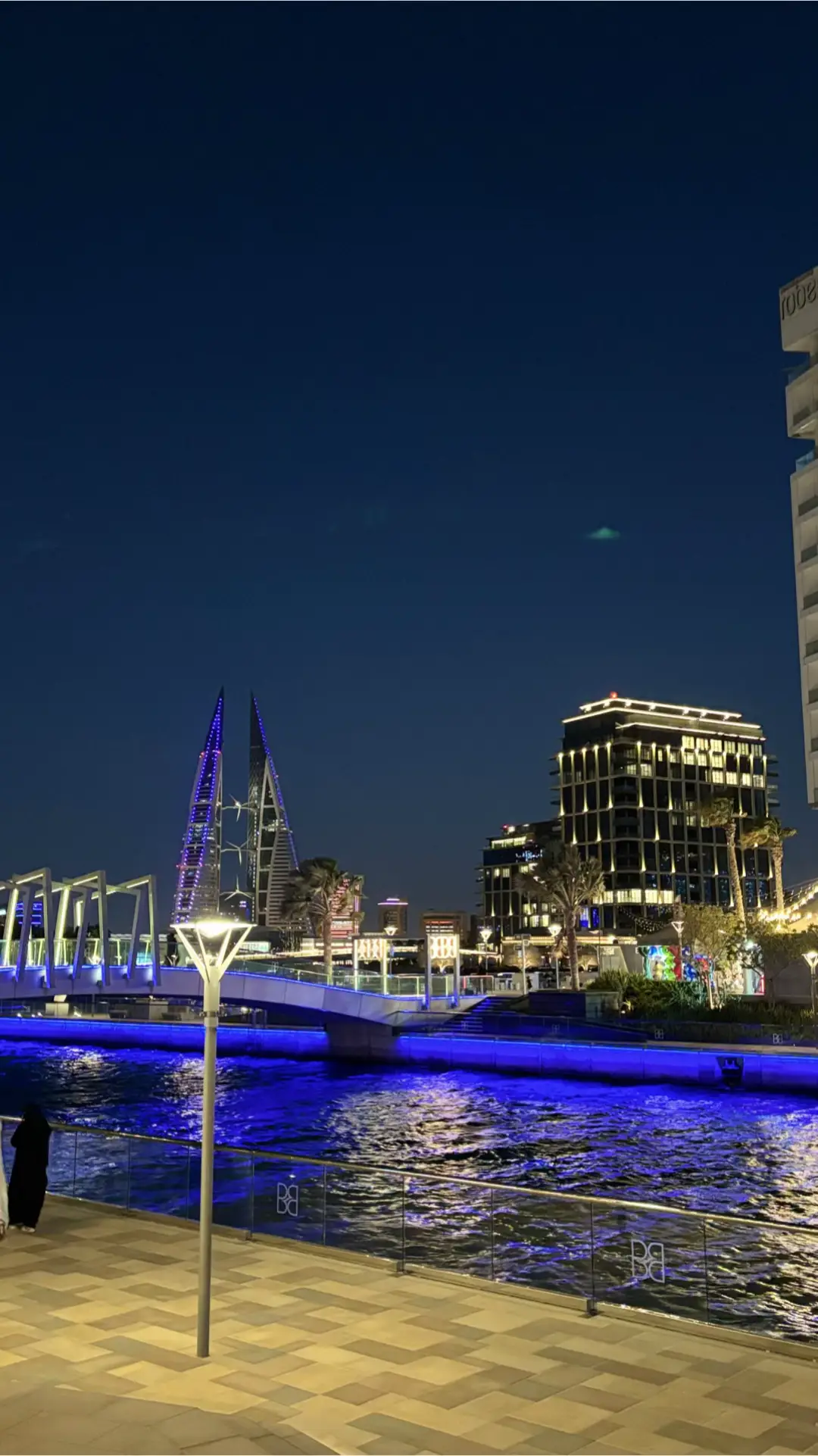 #تصويري #تصويري📸 #البحرين #بحرين_بي #خليج_البحرين #المنامة #المحرق #قلالي_البحرين #الافنيوز_البحرين #هدوء_الليل #بحر #قارب #الليوان_البحرين #تصاميم #مجمع_مراسي_جاليريا #المنامة #المحرق #الخبر #الدمام_الخبر_الشرقيه #الجبيل #راس_تنوره #الهفوف #سوق_المحرق #سوق_المنامة #الرياض #اكسبلور #شعب_الصيني_ماله_حل😂😂 