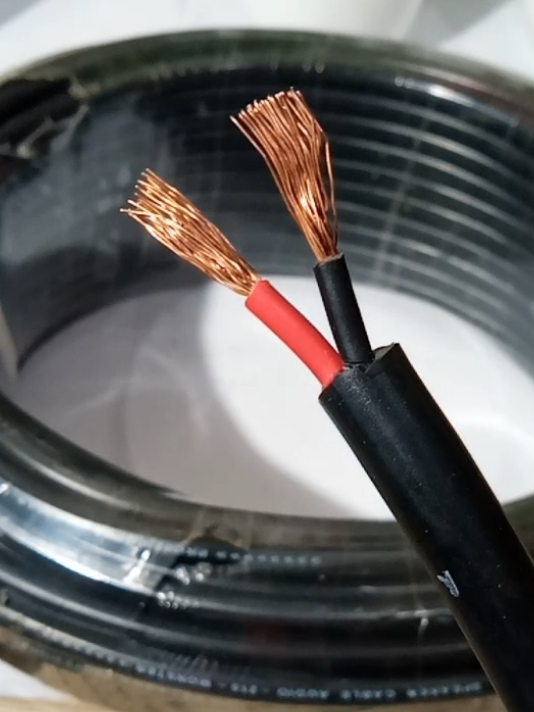 kabel serabut audio speaker, kabel nyyhyo, tukang sound sistem#kabel #kabelaudio #kabelaudiospeaker #kabelsepeaker #kabelserabut #kabelserabutganda #kabelsound #kabelsoundsystem #kabelaudio2in1 #kabellas #soundviral #tukangsound #fypage #viralvideo #fypafiliatertiktokshop #fyppppppppppppppppppppppp 