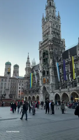 عندما تبدأ في عدّ نِعمك بدلًا من مشاكلك  ستجد أن الحياة أجمل مما كنت تظن -الحمد لله حمداً تُستطابُ به كُل النعم-