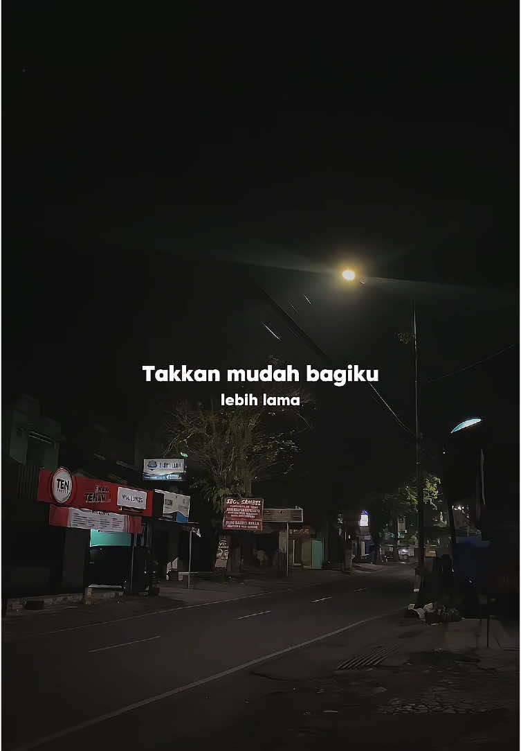 Jhaaa galau🫵🤪 #CapCut#lirik #liriklagu #overlaylyrics #templatelirik #trend #kenanganterindah 