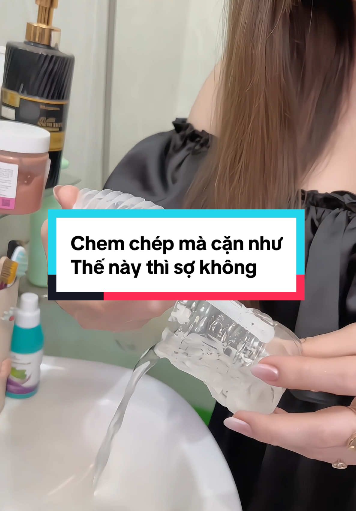 Chem chép mấy bà hay ngứa ngáy khó chịu thì xem clip này nhé #yenrubie #yenrubiereview #xuhuong #xuhuongtiktok #sansaletiktok #chamsocvungkin #bodycare #dungdichvesinh #lilyfresh 