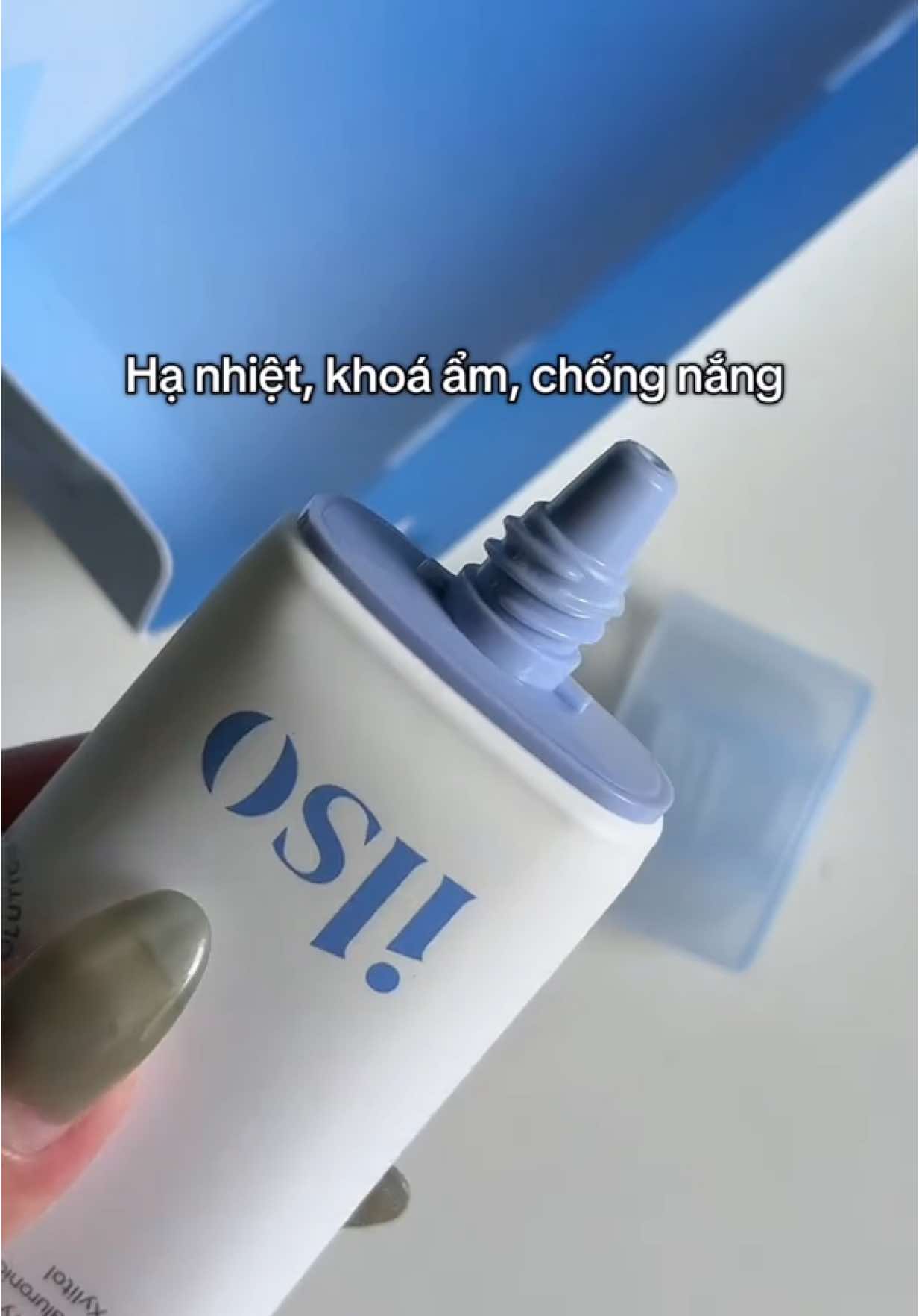 #ilsovn #ilso #kbeauty #kemchongnang #danhaycam #recomendations #tiplamdep #kemchongnangilso#koreanskincare #spf #skincare #lamdep #trending #xuhuong #fyp #viral 