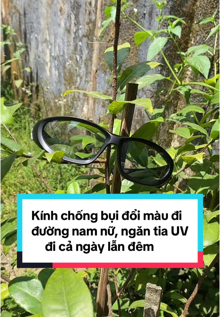 #Kính chống bụi đổi màu đi đường nam nữ dành cho người đi xe đạp xe máy, ngăn tia UV đi cả ngày lẫn đêm#kính đổi màu #giadung_giare24h #giadung.giare24h #thegioiphukien.24h #giadung.thongminh24h
