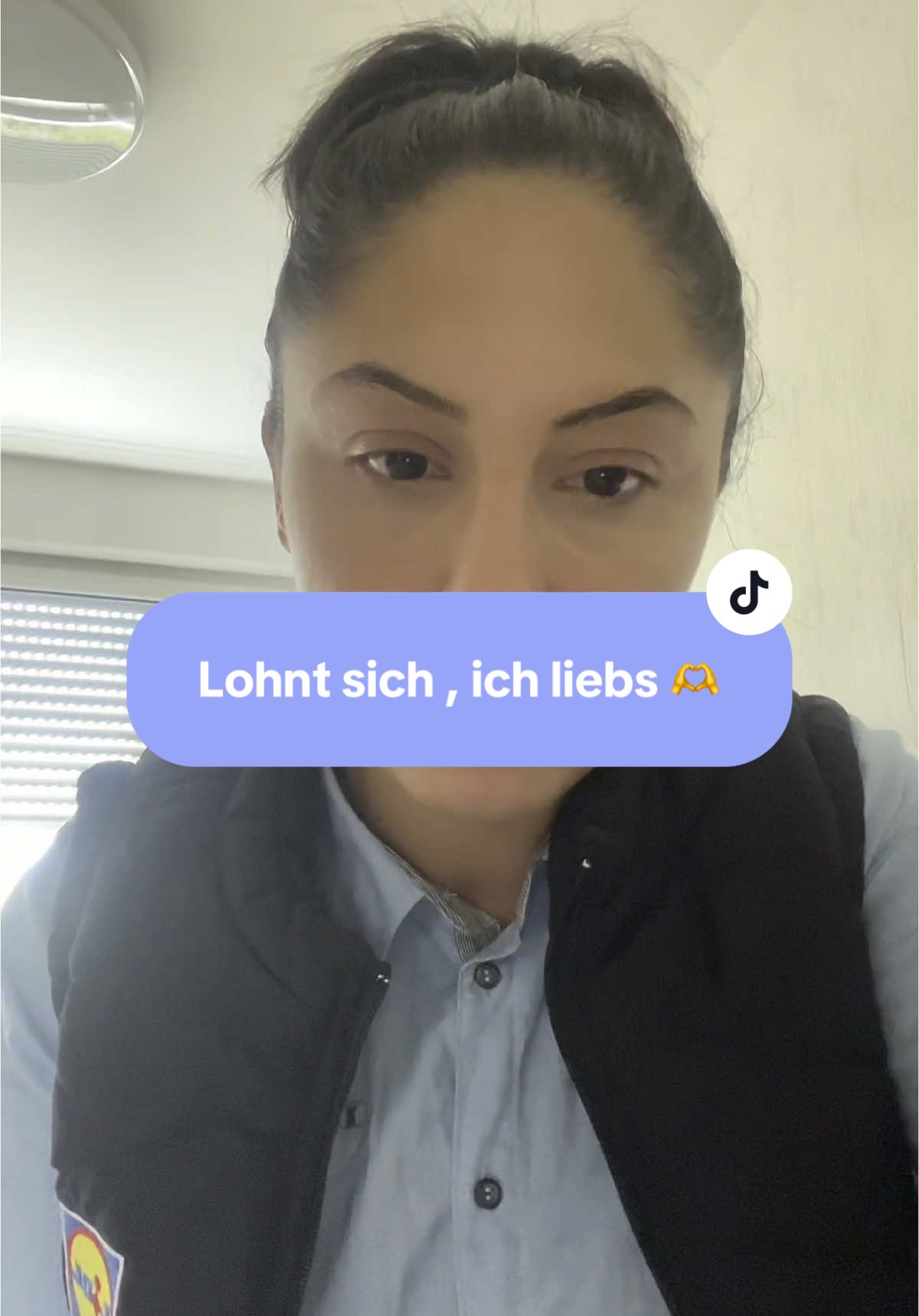 Wer liebt auch die kabellosen Staubsauger ? 🫣#staubsauger #vasniq#fyp #fyy #haushalt 