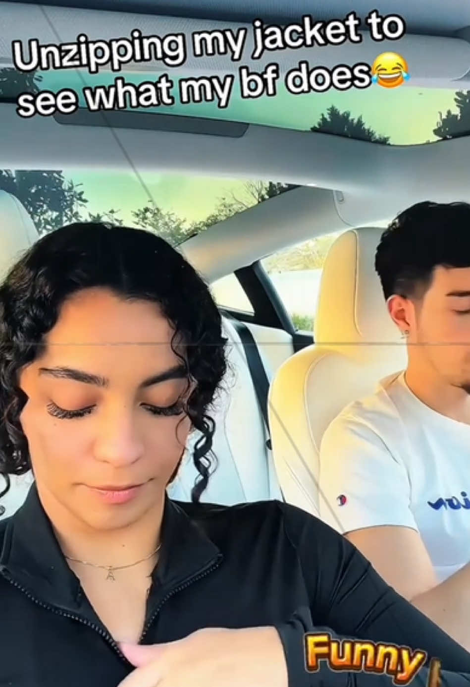 I will not try this prank 🤣🤣🤣#scare #scareprank #scarecam #funnyvideo #prank #foryoupage #viralvideo #fun #jumpscare #trendingvideo #fyp #couple #virral #challenge #family