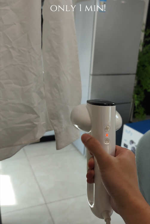 neakasamagic1  vacuum steamer clothes steamer #neakasa #steamiron #BusyLife #MorningHacks #WorkingMom #OfficeEssentials #QuickWrinkleFix #TimeSavingHacks #tiktokmademebuyit  #WrinkleFreeInMinutes 
