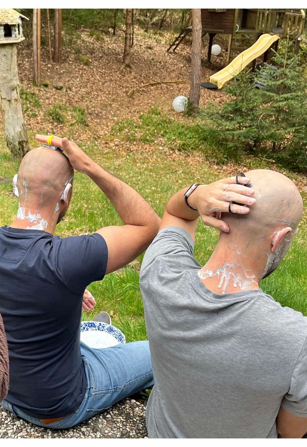 Double the fun, twice the shave! 🪒 The twinshaver makes bald look bold. 💪 #twinshaver #HeadShave #BaldHead #ShaveIt #bald #glatze 