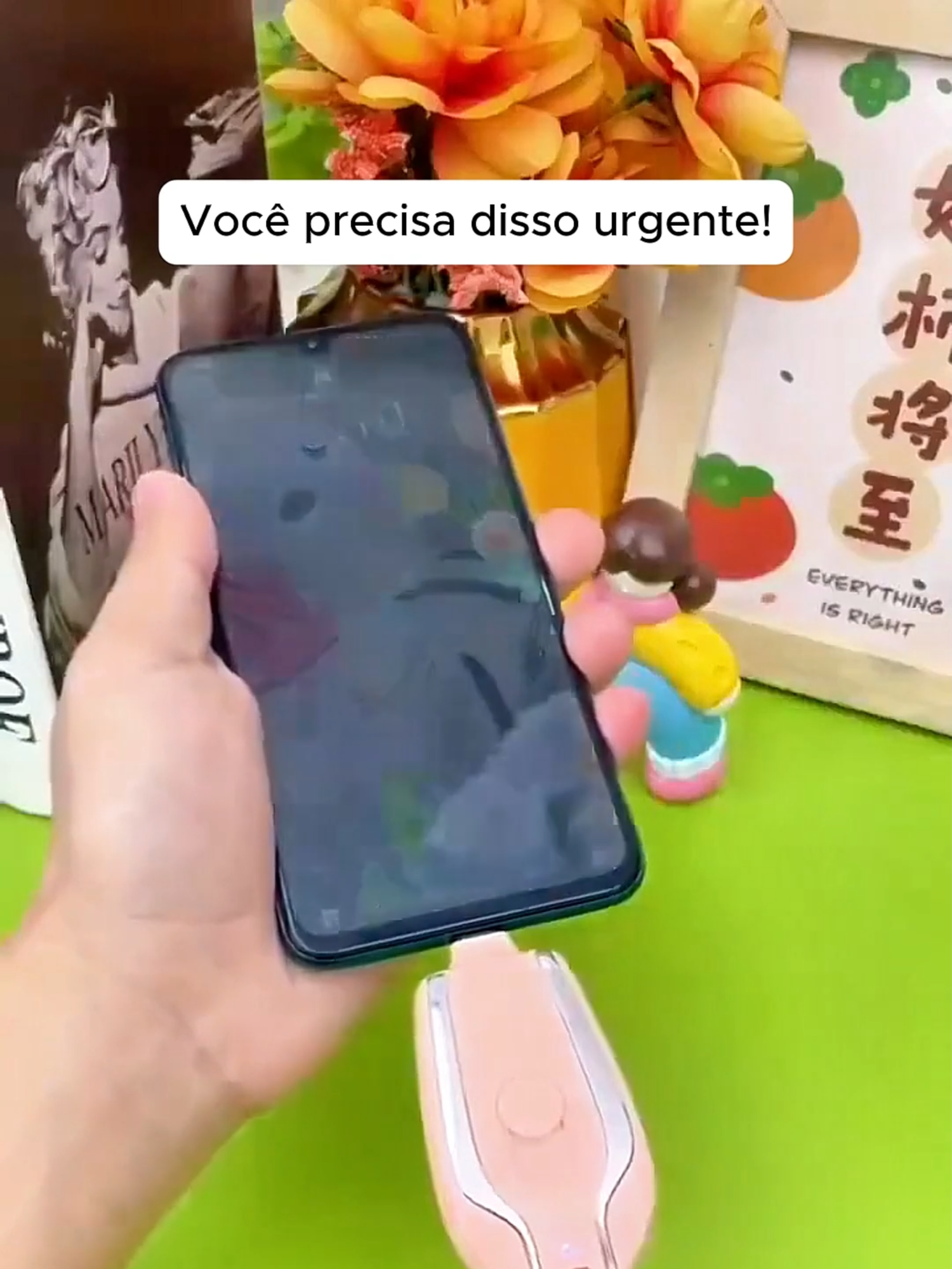 001 - Kit 2 Carregadores-Chaveiro Ultra Compactos 1500mAh | Ideal para Emergências – Tipo-C 🔋 Energia no bolso, onde você estiver! 🌧️ À prova d'água 📱 Compatível com Android, iPhone e muito mais 🎒 Mosquetão prático pra levar na mochila ⚡ Carga rápida de emergência 🪶 Leve, compacto e resistente! 👉 Chega de ficar sem bateria na hora H! #CarregadorPortátil #TechDeBolso #AventuraComEnergia #PowerBank #MiniCarregador #GadgetDoDia #TipoC #SempreCarregado #Mobilidade #CompactPower #VidaOutdoor #EnergiaSempre