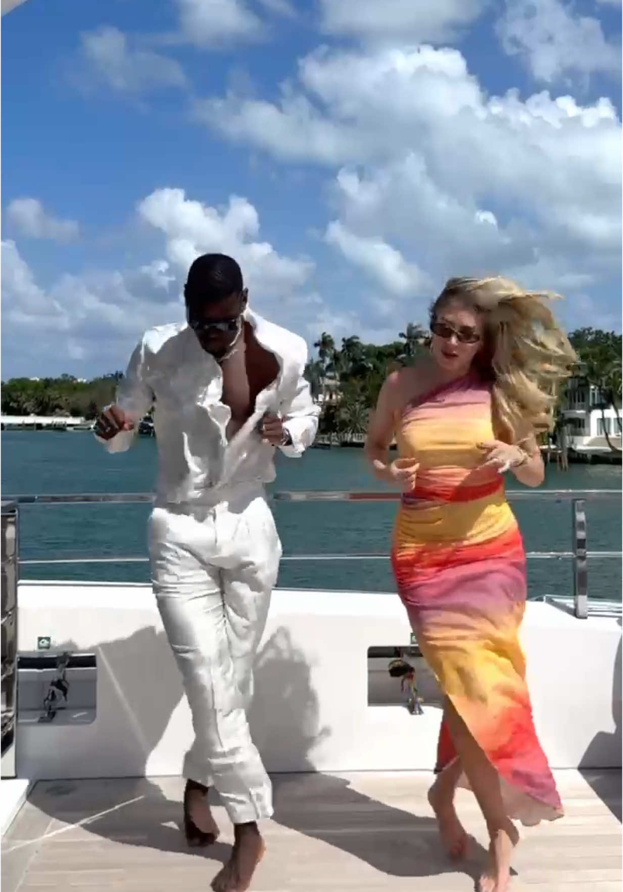 Holiday vibes! 🕺🏿💃🏼 @Zulay Pogba 