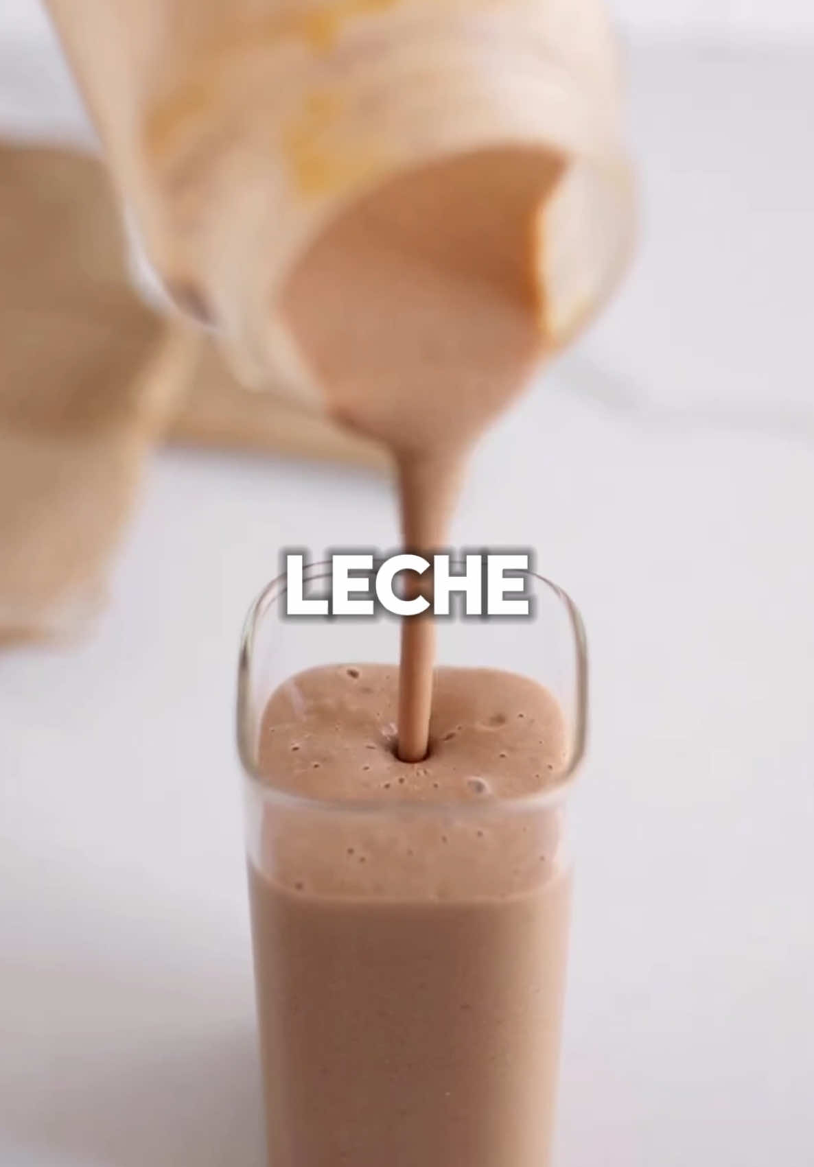 Estos son los 5 mejores jugos para ganar masa muscular 💪 visita el link de mi perfil ara conseguí las recetas completas 🧃🍏 #jugossaludables #masamuscular #musculos #jugos #jugosnaturales #salud 