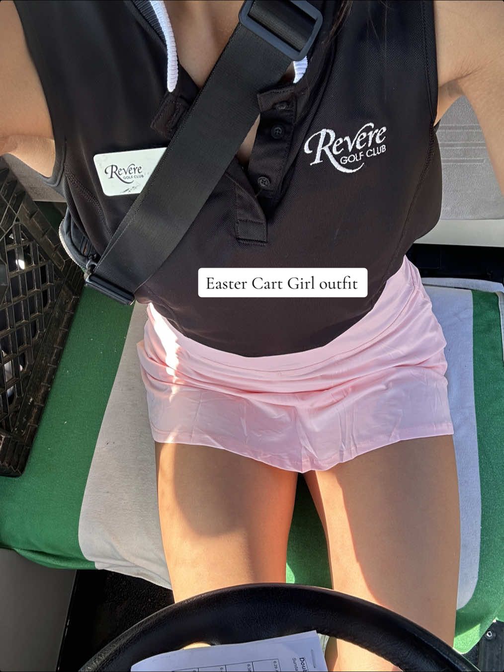 Ready to go see some golfers⛳️✨🌸💓 #easter #holiday #girl #ootdfashion #golf #cartgirl #pink 